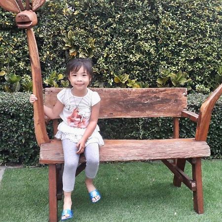 Naiya Place Kanchanaburi Eksteriør billede